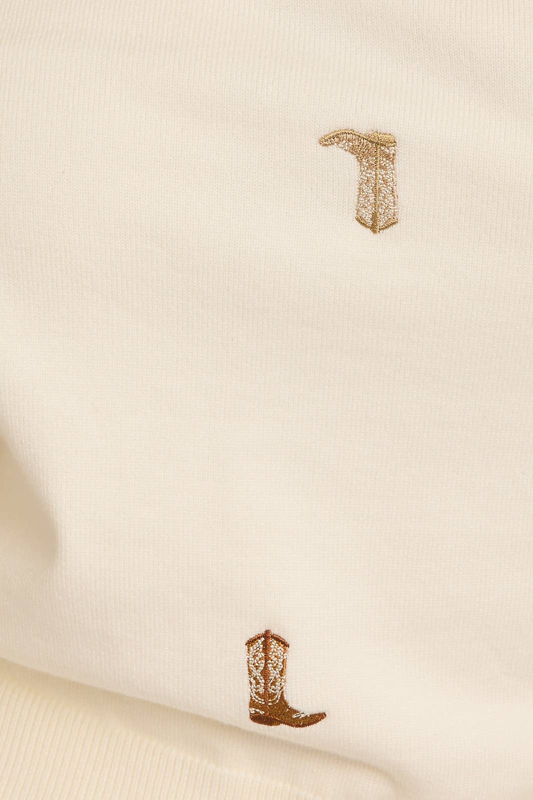 Extended Sizes - The Howdy Tee