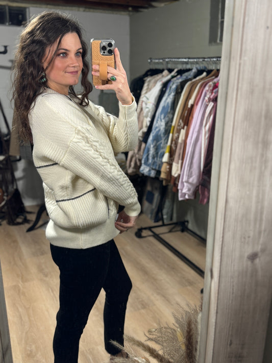 Extended Sizes -  Perfect Cable Knit Sweater