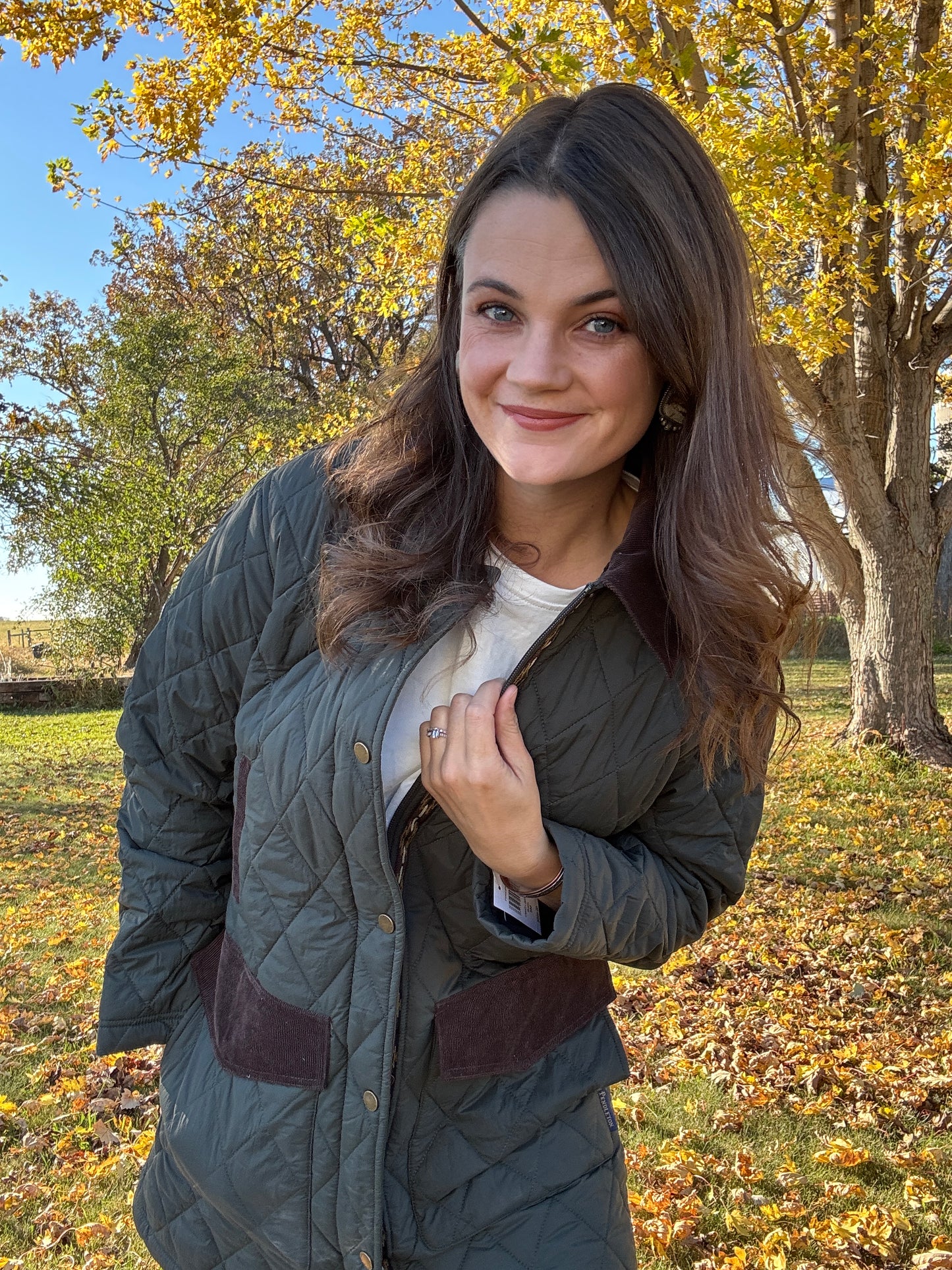 SUN RIVER QUILTED FIELD COAT IN ROSIN