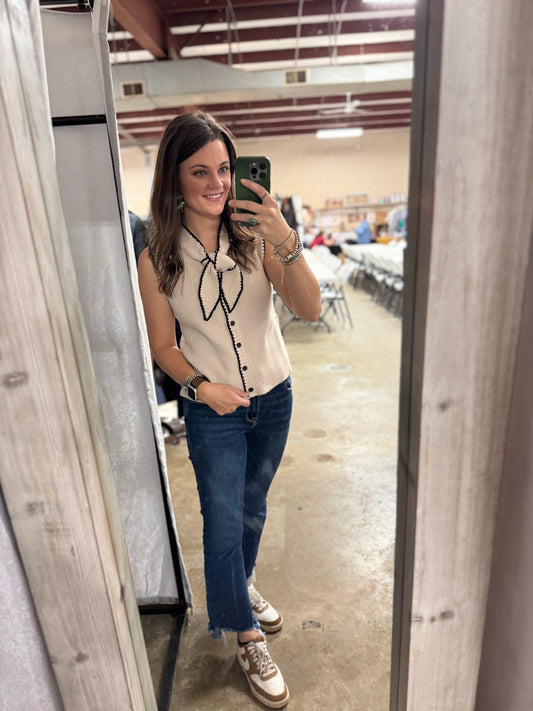 Whipstitch bow sweater vest