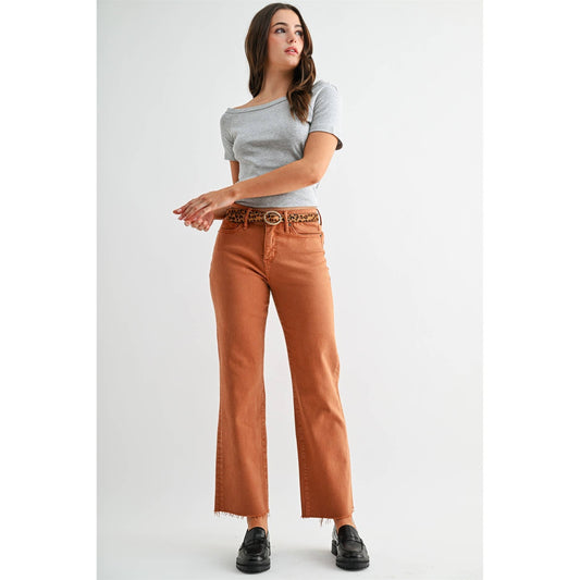 HIGH RISE STRAIGHT ANKLE JEAN IN RUST