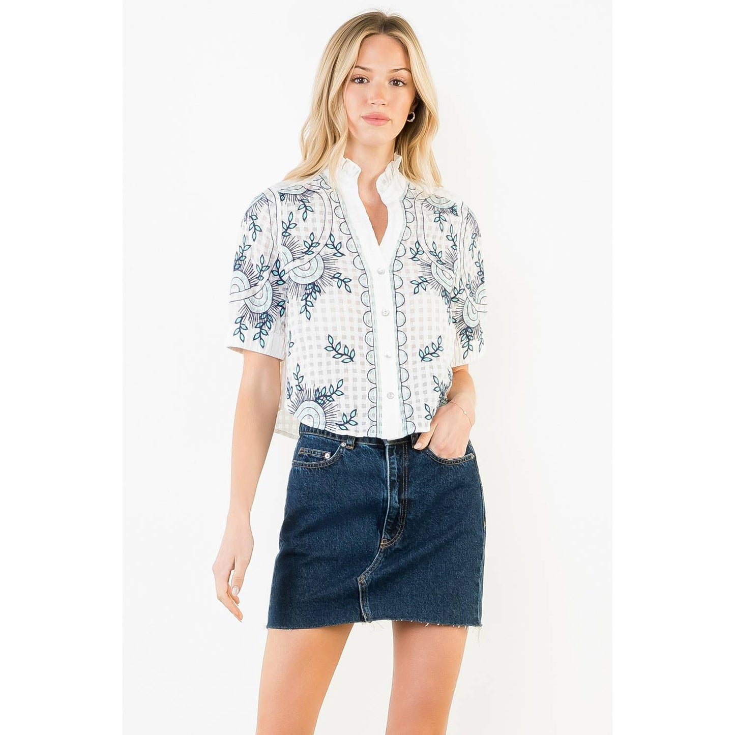 Short Sleeve Embroidery Detail Top