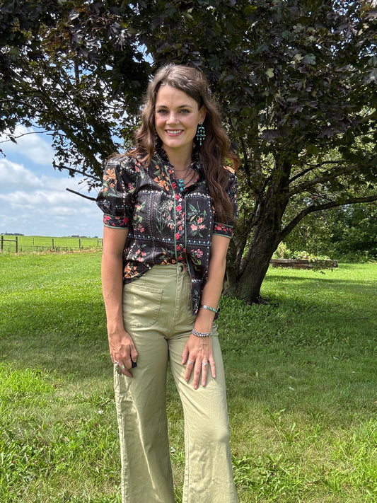 The Manhattan Blouse
