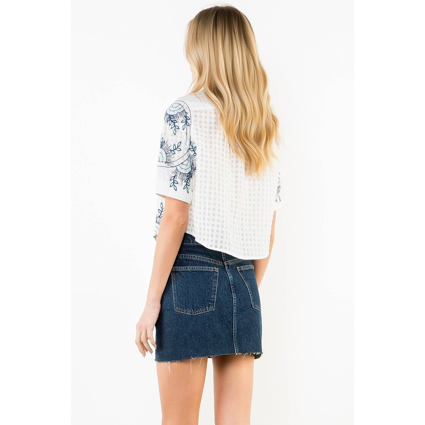 Short Sleeve Embroidery Detail Top